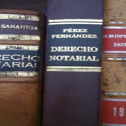 Artwork for Derecho Notarial