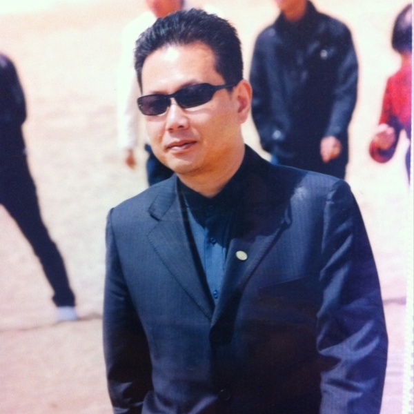 Artwork for 《古爷说事》【与神对话的人