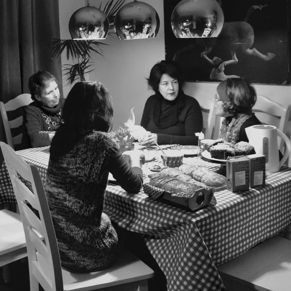 Artwork for Mesa redonda en torno a Poesía y Feminismo