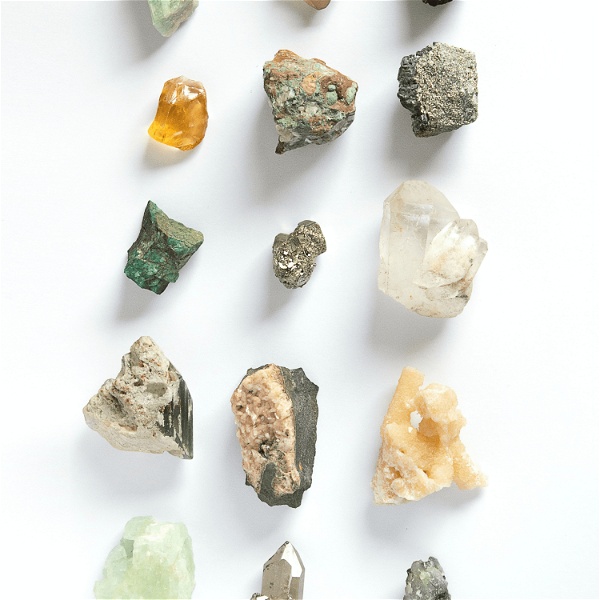 Artwork for ROCKS AND MINERALS : The Treasures Inside Our Earth